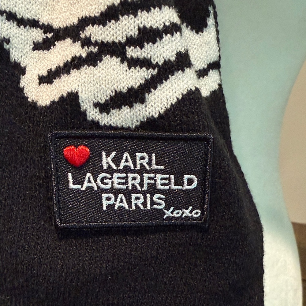 NWOT Karl Lagerfeld Paris Black and White Sweater